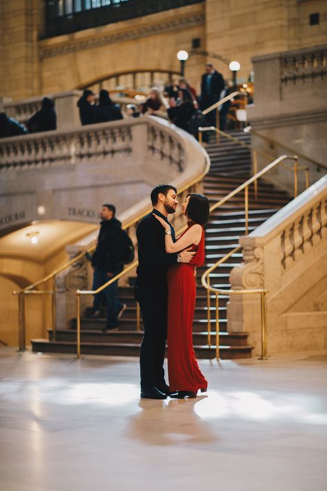 TimesSquareEngagementPhotos_NYCWeddingPhotography_O8A4152 Grand Central Station Wedding Photos, Grand Central Wedding Photos, Grand Central Photoshoot, Grand Central Station Engagement Photos, Grand Central Station Photoshoot, Timeless Photoshoot, Vintage Engagement Pictures, 15 Photoshoot, Nyc Shoot