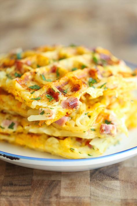 Ham and Cheese Hashbrown Waffles - Crunchy, yet silky smooth hashbrowns made right in the waffle iron. So quick, so easy, and just so darn good! Savory Waffle Recipe, Hashbrown Waffles, Holiday Ham Recipes, Waffle Iron Recipes, Waffle Maker Recipes, Savory Waffles, Leftover Ham Recipes, Iron Recipes, Holiday Ham