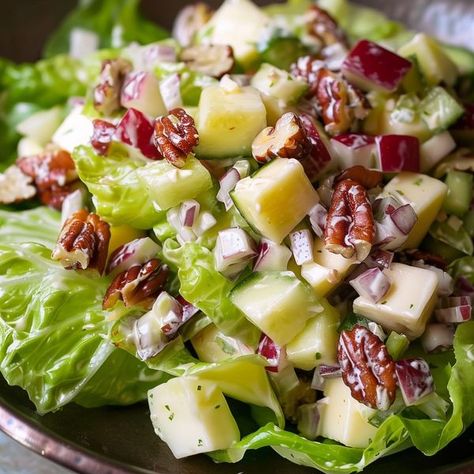 Easy Recipes For Family, Classic Waldorf Salad, Waldorf Salad Recipe, Granny Smith Apple, Waldorf Salad, Diced Apples, Beef Casserole Recipes, Apple Salad, Toasted Walnuts