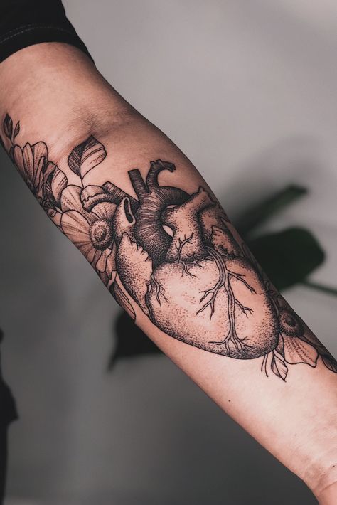 Human Heart Tattoo, Anatomical Tattoos, Anatomy Tattoo, Brain Tattoo, Anatomical Heart Tattoo, Nurse Tattoo, Medical Tattoo, Girl Back Tattoos, Forearm Tattoo Women