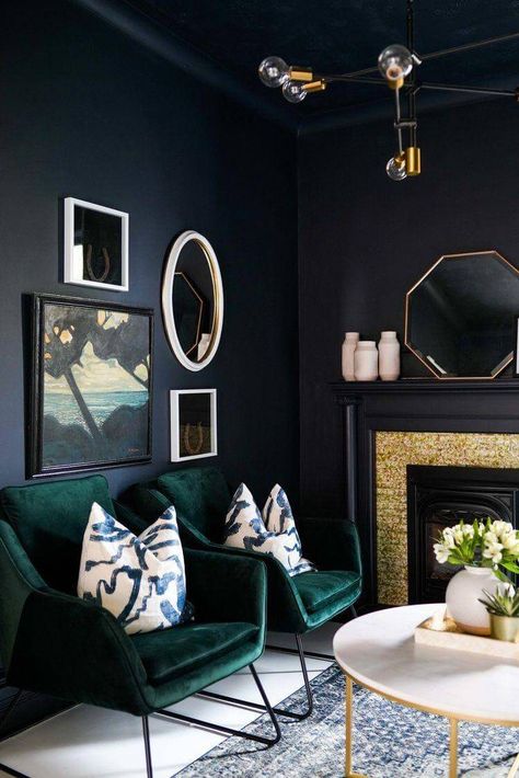 Art Deco Interior Design: 15 Deco-Style Ideas for an Elegant Home - Public Goods Blog Kids Den, Moody Green, Art Deco Living, Green Velvet Chair, Blue Velvet Chairs, Velvet Chairs, Interior Design Minimalist, Art Deco Living Room, Dark Blue Walls