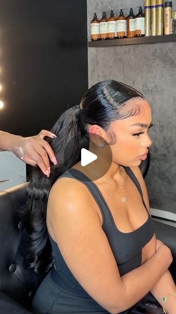 Celebrity Ponytail Hairstyles, Long Pony Tailed Hairstyle Black Women, Aaliyah Ponytail, Loose Wave Ponytail, Side Part Curly Ponytail, Ponytail With Middle Part, Frontal Wig Ponytail, Middle Part Frontal Ponytail, Ponytail With Frontal