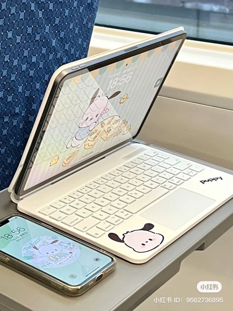 Sanrio Keyboard, Ipad Case Stickers, Ipad Essentials, Samsung Galaxy Tablet, Cute Ipad Cases, Cute Stationary School Supplies, Retro Gadgets, Study Stationery, Ipad Accessories