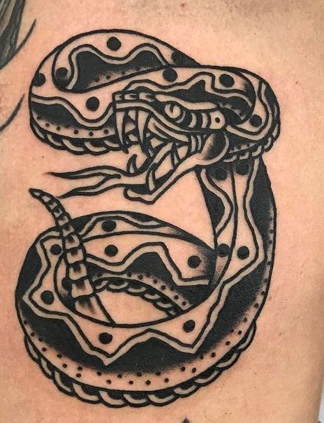 American Traditional Tattoos Black And White Western, Mase Tattoos, American Traditional Sticker Sleeve, Cow Skull Tattoo Traditional, American Trad Tattoos Women, American Traditional Snake Tattoo Black, Snake American Traditional Tattoo, American Traditional Black Tattoo, Traditional Tattoos Snake