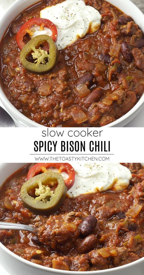 Slow cooker spicy bison chili recipe by The Toasty Kitchen. Slow cooker spicy bison chili is rich and comforting, with a kick of heat! The perfect hearty meal for a cold day. Made with ground bison, kidney beans, and jalapeños - just add your favorite chili toppings. #bison #bisonchili #spicychili #chilirecipe #slowcooker #crockpot #slowcookerchili #chiliwithbeans #wintermeal #winter #coldweathermeal #dinnerideas #recipe #homemade Bison Chili Recipe, Steak Chili Recipe, Ground Bison Recipes, Bison Chili, Bison Recipes, Ground Bison, Slow Cooker Chili Recipe, Meat Chili, Healthy Chili