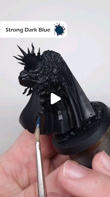 Lloyd Davies on Instagram: "#ad how to paint a simple blue cloak suitable for any model! Thanks to GW for sending me the model.

This has been painted with @akinteractive.official paints which they kindly sent me to try - I will be making more mini tutorials like this using their paints! 

#newaos #warhammer #paintingwarhammer #warhammercommunity #aos #minipainting #paintingaos #paintingminis #stormcasteternals" Warhammer Miniatures Painting, Dnd Miniatures Painting, Blue Cloak, Warhammer Painting, Stormcast Eternals, Painting Stuff, Warhammer Paint, Coat Paint, Mini Paintings