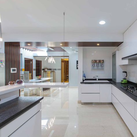 Square Kitchen Interior Design, Big Indian Kitchen Design, Different Types Of Kitchens, U Type Kitchen Design, Square Kitchen Ideas, Open Living Room And Kitchen Layout, Types Of Kitchen Cabinets Styles, Kitchen Ideas Open Concept, Types Of Kitchen Styles