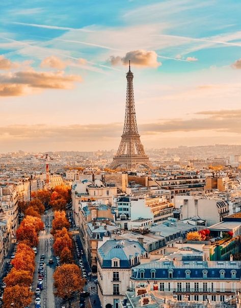 4 Days In Paris, Seine River Cruise, Paris In The Fall, Paris In Autumn, Paris Itinerary, Paris Metro, Paris Images, Palace Of Versailles, Visit France