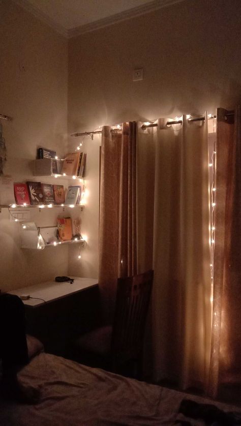 Simple, creative fairy lights just to enhance your dull room .. How To Decorate Fairy Lights In Room, Simple Room, Diy Room, Diwali Decorations, Small Room, How To Decorate, Small Home, New Room, Room Diy