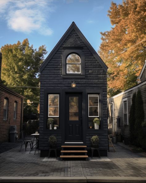 10 Striking Black Tiny Homes: The Pinnacle of Modern Minimalism - Living in A Tiny Black Houses Aesthetic, Tiny Home Exteriors, Black Tiny House, Gothic Tiny House, Tiny House Exterior Ideas, House Exterior Ideas, Minimalism Living, Cottage Tiny House, 500 Dollars