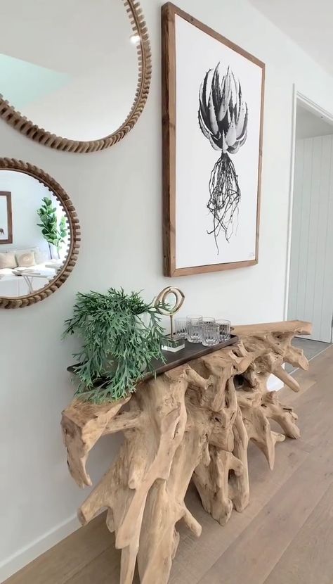 Driftwood Home Decor, Driftwood Bar, Driftwood Furniture, Driftwood Table, Circle Table, Driftwood Beach, Coastal Interiors Design, Driftwood Crafts, Coastal Interiors