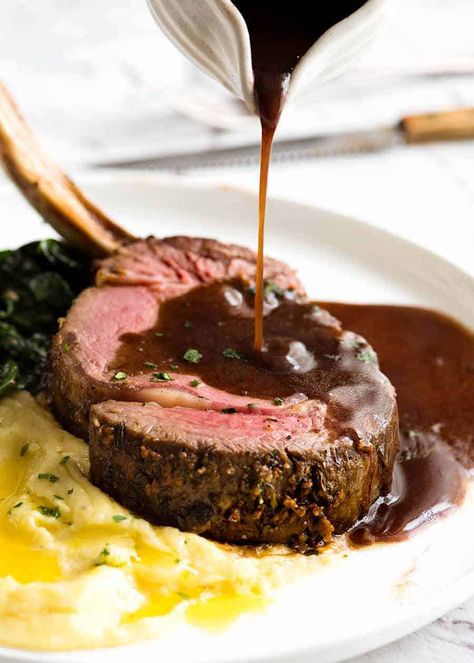 Red Wine Sauce being poured over Beef Standing Rib Roast (Prime Rib) Roast Prime Rib, Slow Roasted Prime Rib, Reduction Sauce, Prime Rib Roast Recipe, Ribeye Roast, Cooking Prime Rib, Rib Roast Recipe, Standing Rib Roast, Prime Rib Recipe