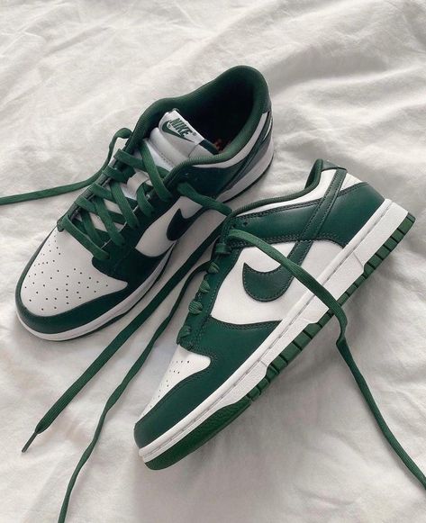 Nike Dunk Low ‘Michigan State’ 💚 Restocking this week 🛍️ Buy Now Pay Later with Afterpay / ZipPay / Klarna & more 🛒 #sneakermode #sneakers #nike #nikedunks #michiganstate Nike Dunk Low Spartan Green, Green Nike Dunks, Green Dunks, Nike Blazer Outfit, Dunk Nike, Cheap Jordan Shoes, Trendy Shoes Sneakers, Dr Shoes, Pretty Shoes Sneakers