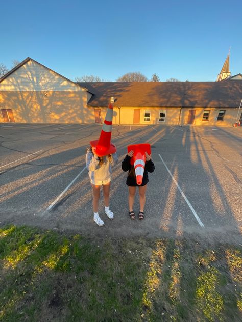 #vsco #friends #fun #traffic #cone #insta Traffic Cone Photoshoot, Traffic Cones Halloween Costume, Traffic Cone Pictures With Friends, Traffic Cone Art Paint Aesthetic, Things To Paint On Traffic Cones, Traffic Cone Head Aesthetic, Halloween Inspo, Two Girls, Halloween