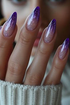 Violet Nails Designs, Purple Nails Inspiration, Purple Gradient Nails, Purple Almond Nails, Fairytale Nails, Ongles Gel Violet, Ombre French Nails, Nail Pedicure, Deluxe Nails