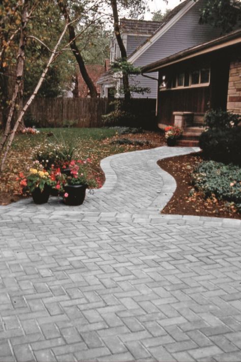 4-In x 8-In Holland paver in a modern grey/charcoal blended color! Lowe's 8-in L x 4-in W x 2-in H Rectangle Grey/Charcoal Concrete Paver in Gray | 196-HP-C Driveway Pavers Design, Modern Driveway, Paver Patterns, Brick Patterns Patio, Pavers Backyard, Paver Designs, Grey Patio, Patio Pavers Design, Paver Walkway