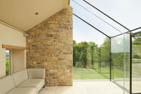 Structural glass box to this old farmhouse in Yorkshire. The glass box was designed to so it split the old farmhouse in half and create a striking feature to the property. Asymmetrical Roof, Glass Box Extension, Cottage Extension, Garden Room Extensions, Old Stone Houses, Room Extensions, Glass Extension, Glass Room, House Extension Design