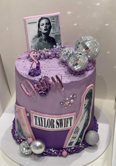 Swiftie Cake Ideas, Eras Tour Cake Ideas, Taylor Swift Birthday Party Cake, Cake 14th Birthday Girl, Pastries Logo Design, Cake For 11th Birthday Girl, Taylor Swift Cakes Ideas, Taylor Swift Themed Birthday Cake, Taylor Swift Birthday Party Ideas Cake