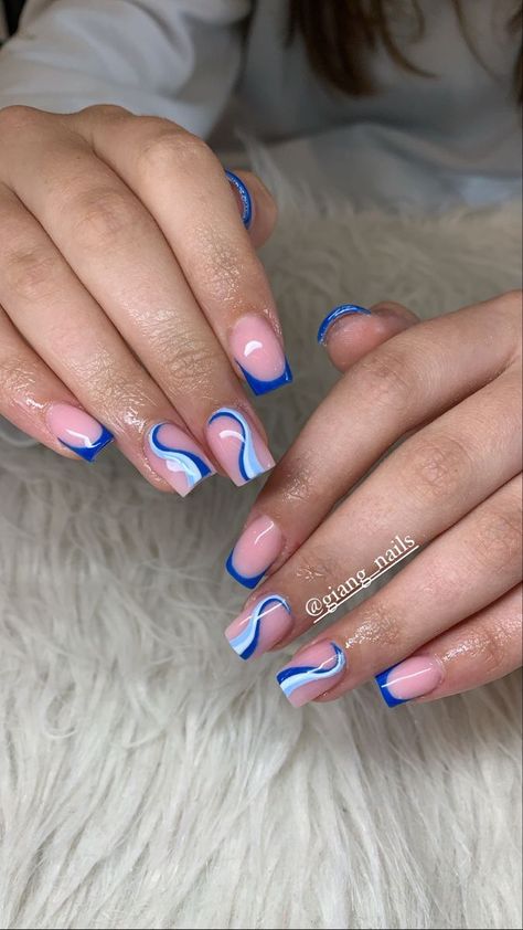 Gel Nail Designs Royal Blue, Blue And Silver Swirl Nails, Graduation Nails Acrylic Blue And White, Vacation Nail Inspo Coffin, Dark Blue Acrylic Nails French Tip, Cruise Nails Square, Nail Ideas For Summer Vacation, Royal Blue Holiday Nails, Blue And White Nails Summer