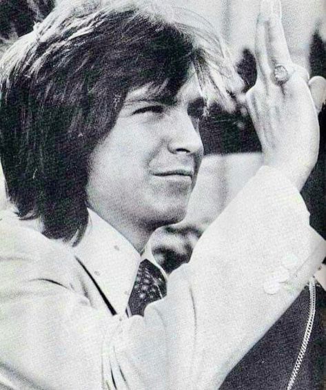 David Cassidy Cassidy Black, Partridge Family, First Crush, David Cassidy, Alain Delon, Partridge, Lead Singer, Beautiful Soul, Celebrity Crush