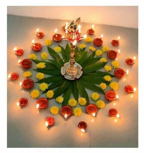 Shivji Decoration At Home, Deepam Decoration With Flowers, Karthikai Deepam Decoration, Diwali Rangoli With Flowers And Diyas, Simple Pookalam Designs At Home, Flower Kolam Design, Diwali Decoration With Flowers, Onam Decoration Ideas For College, Divali Decoration Home