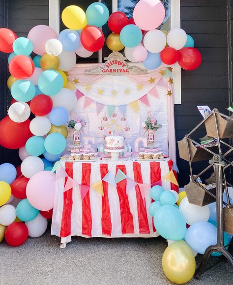 Girly Carnival Party, joint birthday party Carnival 3rd Birthday Party, Carnival First Birthday Party Girl, Girl Circus Birthday Party, Baby Birthday Themes, Carnival Theme, Carnival Birthday Parties, Carnival Themes, Carnival Birthday, Birthday Themes