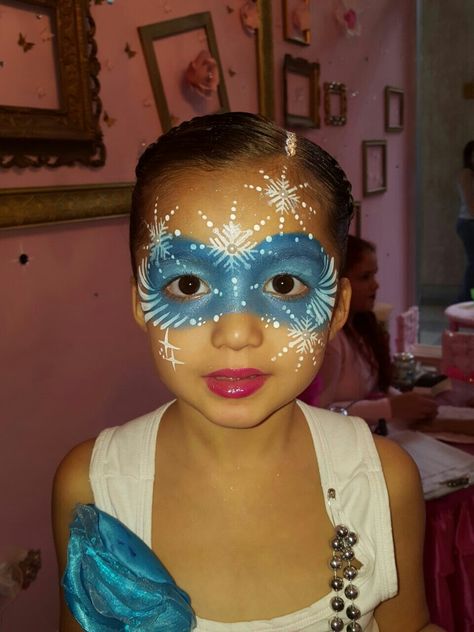 Face painting Frozen Pinta caritas Facepaint Maquillaje Fantasía Bluey Facepainting, Face Painting Frozen, Facepaint, Www Pinterest Com, Face Painting, Face Paint, Carnival Face Paint, Carnival, Frozen