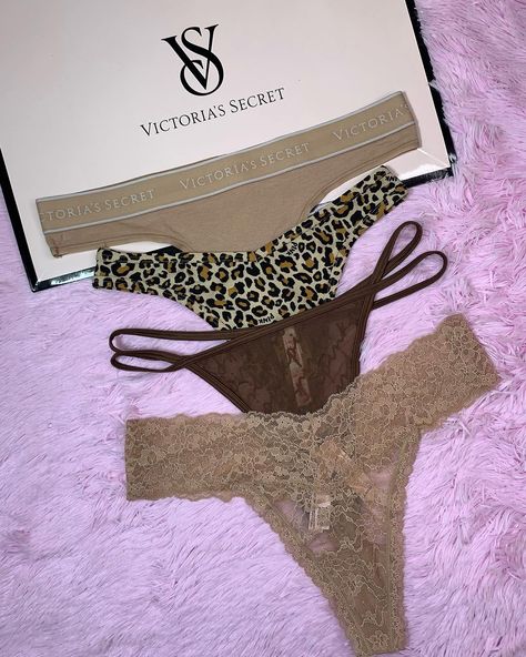 Victoria Secret Bra And Under Set, Victoria Secret Under Set, Victoria Secret Lenceria, Victoria Secret Lingerie Sets, Victoria Secrets Intimo, Victorias Secret Lingerie, Lingerie Victoria Secret, Victoria Secrets Pink, Victoria's Secrets