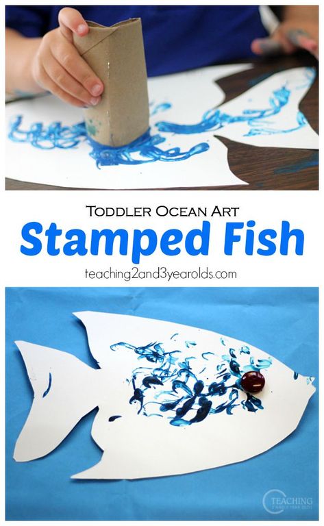 Toddler Ocean Art - Process Art for your Ocean Theme - Teaching 2 and 3 year olds Ocean Lesson Plans, Ocean Theme Preschool, Fish Craft, Easy Toddler Crafts, Toddler Art Projects, Toddler Classroom, Ocean Activities, Teaching Toddlers, Easy Toddler