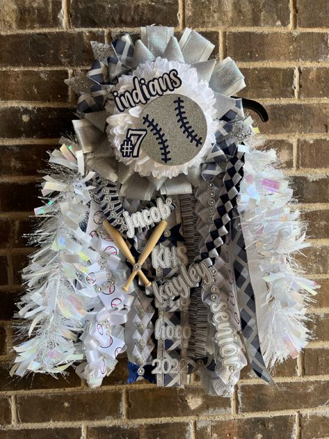 Senior Garter Homecoming Boys, Homecoming Garters For Guys Baseball, Hoco Garters Baseball, Senior Garter Homecoming, White And Gold Garter Homecoming, Baseball Garter Homecoming, Baseball Hoco Garter, Mums Hoco, Garters Homecoming