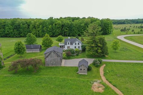 Take a look at this home I found on Realtor.com 6260 Oak Rd, Egg Harbor $736,600 · 3beds · 2baths https://apps.realtor.com/mUAZ/e7dpugel Prairie Plants, Prairie Planting, Garage Exterior, 40 Acres, Farm Layout, Colonial Exterior, Beautiful Farm, Old Barns, History Facts