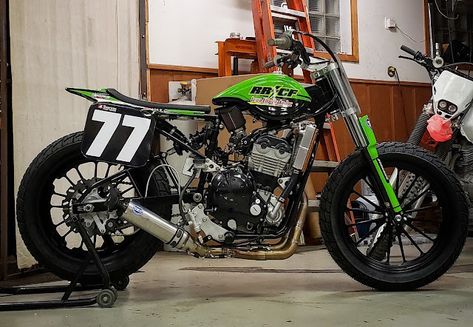 Ninja Tracker - RocketGarage - Cafe Racer Magazine Flat Track Motorcycle, Kawasaki Ninja 650, Cafe Racer Magazine, Ninja 650, Motorbike Design, Flat Tracker, Rat Bike, Bike Pic, Cafe Racer Bikes