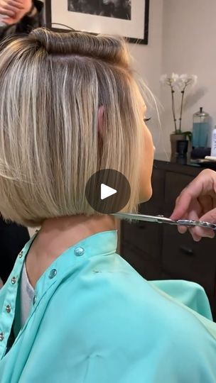 Bob Tutorial, Fall Haircuts, Easy Hairstyles For Thick Hair, Hair Inspiration Long, Layered Haircuts For Medium Hair, Fall Hair Cuts, Highlights Hair, Fall Hair Color For Brunettes, A Bob