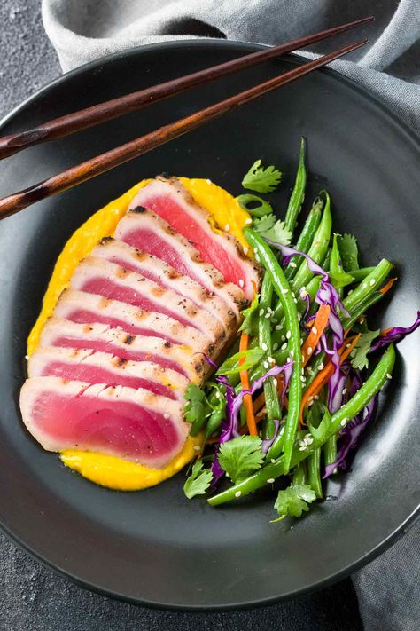 Recipes For Tuna, Ahi Recipes, Ahi Tuna Recipe, Tuna Dinners, Tuna Steak, Seared Ahi, Seared Tuna, Spring Dinner, Ahi Tuna