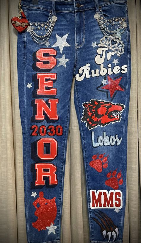 Patches Pants, Senior Painted Jeans, Senior Pants, Spirit Jeans, Senior Year Things, Senior Jeans, Pants Ideas, Homecoming Spirit, Jeans Ideas