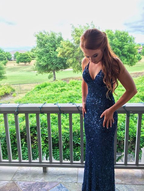 Navy Blue Prom Dress Long, Blue Prom Dress Long, Blue Long Formal Dress, Navy Blue Prom, Navy Blue Prom Dress, Prom Dresses Long Blue, Prom Dress Inspo, Formal Prom Dresses Long, Navy Blue Prom Dresses