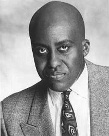 Black Hollywood Glamour, Bill Duke, Portrait Album, Lawrence Taylor, Black Legends, Hollywood Men, Black Entertainment, History People, Vintage Black Glamour