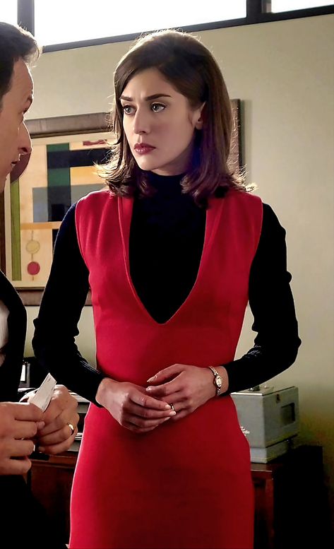 Virginia Johnson, Lizzy Caplan, Gillian Jacob, To Have And To Hold, Dramatic Classic, Aubrey Plaza, Movie Costumes, Mad Men, Girl Crush