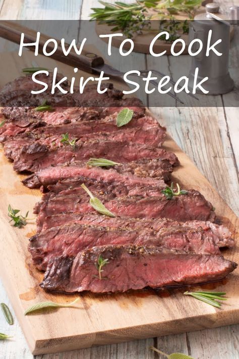 How to Cook Skirt Steak Perfectly Skirt Steak Smoker Recipes, Smoked Skirt Steak Recipes, What To Make With Beef, Smoked Skirt Steak, Cooking Skirt Steak, Sizzle Steak Recipes, Meat Ideas, Skirt Steak Recipes, Flank Steak Recipes