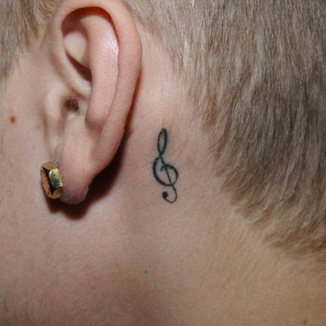 Justin Bieber's Tattoo Timeline - Part 1 Justin Bieber Neck Tattoo, Treble Clef Tattoo, Justin Bieber Tattoos, A Small Tattoo, Music Note Tattoo, Note Tattoo, Neck Tattoo For Guys, Music Tattoo, Music Tattoos