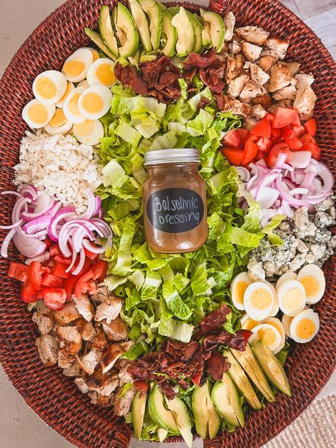 Simple Tips for an Epic Cobb Salad Board! - Salad Board Ideas, Salad Board, Salad Bar Toppings, Big Salad Bowl, Salad Bar Ideas Buffet, Vegetarian Cobb Salad, Salad Bar Ideas, Cobb Salad Platter, Cobb Salad Board