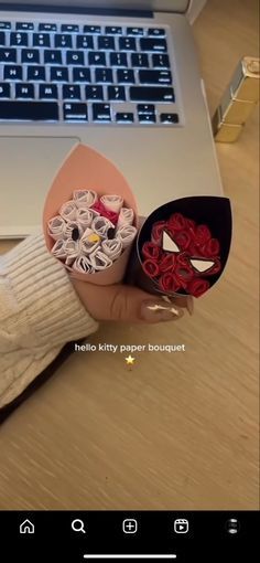 Cute Online Drawings, Hello Kitty And Spiderman Bouquet, Couple Art Projects Craft Ideas, Cute Things For Him Diy, Hello Kitty And Spiderman Birthday, Sanrio Gift Ideas Diy, Diy Spiderman Gifts, Cute Hello Kitty Crafts, Spider Man Origami