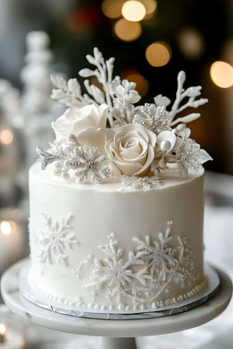 One tier wedding cake Snowflake Cake Design, Winter Wedding Cake Ideas December, Small Winter Wedding Cake, Winter Wonderland Party Cake, Snowflake Cake Birthday, January Cakes, Christmas Wedding Cake Ideas, Birthday Cake Winter, One Tier Wedding Cakes