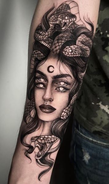 Trippy Medusa Tattoo, Large Medusa Tattoo, Medusa Tattoo Forearm Sleeve, Aztec Medusa Tattoo, Goth Medusa Tattoo, Medusa Shoulder Tattoos For Women, Medusa Chest Tattoo Female, Tattoo Medusa Feminina, Medusa Stomach Tattoo