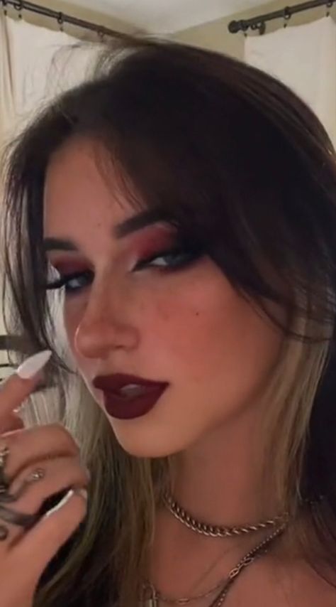 Red Makeup Looks Grunge, Makeup Looks Maroon, Wine Red Makeup Look Simple, Makeup Ideas Prom Red Dress, Hot Red Makeup Look, Black And Red Lip Combo Makeup Look, Prom Makeup Looks Red Dress, Black Dress Red Lips Aesthetic, Red Concert Makeup Looks