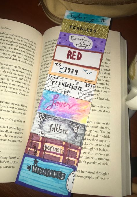 Taylor swift bookmark #taylorswift #eras #speaknow #reputation #red #fearless #taylorsversion #books #art #craft #aesthetic #taylor Taylor Swift Eras Bookmark, Taylor Swift Bookmarks Diy, Taylor Swift Bookmarks, Craft Aesthetic, Taylor Swift Book, Homemade Books, Note Books, Cute Bookmarks, Diy Bookmarks