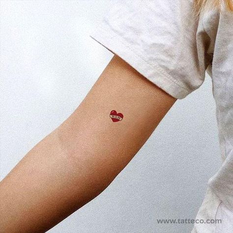 Heart Arrow Tattoo, Little Heart Tattoos, Blood Tattoo, Mom Heart Tattoo, Simple Heart Tattoos, Simple Tats, Small Red Heart, Red Heart Tattoos, Heart Temporary Tattoos