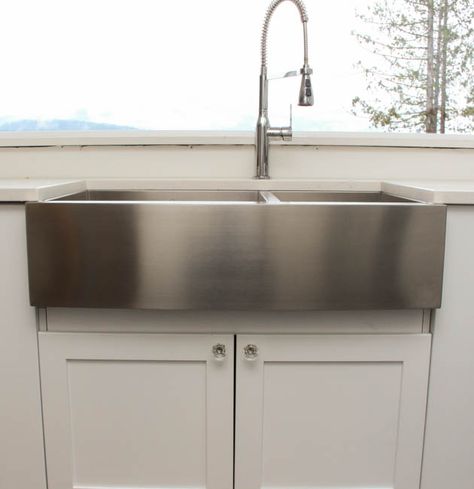 Tips for Installing a Stainless Steel Farmhouse Sink at thehappyhousie.com-20 Metal Farmhouse Sink, Farmhouse Double Sink, Stainless Farmhouse Sink, Stainless Apron Sink, Steel Farmhouse Sink, Stainless Steel Farmhouse Sink, White Farmhouse Sink, Hot Tub Room, Farmhouse Sinks