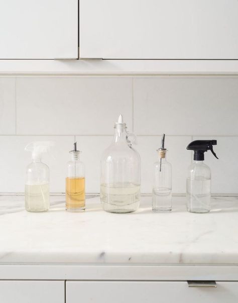 The Organized Sink: 3 Rules for Decanting Kitchen Cleaning Products, Plus 5 Bottles to Buy Dish Soap Organization, Zero Waste Cleaning, Clean Mama, Homemade Cleaning Supplies, Cleaning Supplies Organization, Zero Waste Home, Liquid Dish Soap, Zero Waste Kitchen, Zero Waste Lifestyle