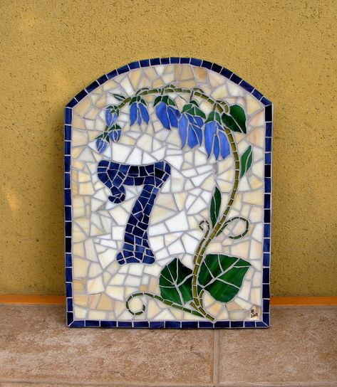 Diy House Numbers Ideas, House Numbers Ideas, Diy House Numbers, Number Mosaic, Mosaic Numbers, House Numbers Diy, Number Seven, House Plaques, Mosaic Garden Art